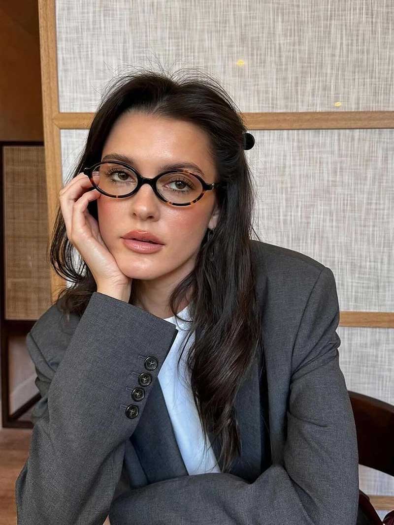 Clarence Oval Glasses